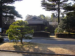 都立小平霊園管理事務所