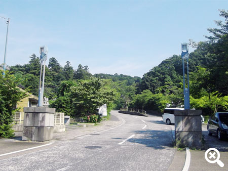 日野公園墓地正門