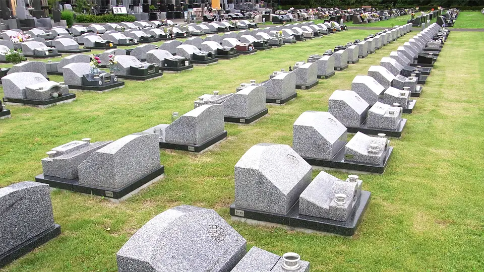 墓石付き芝生墓所