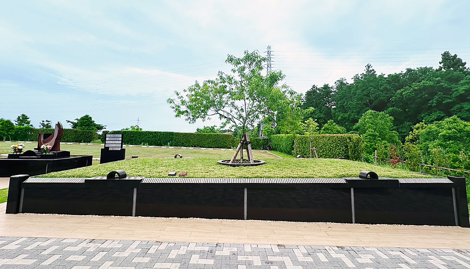 もも区墓域