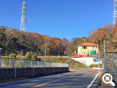 インター出口から見たメモリアルパーク大磯