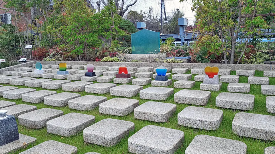 樹木葬 光り墓 ルミエール