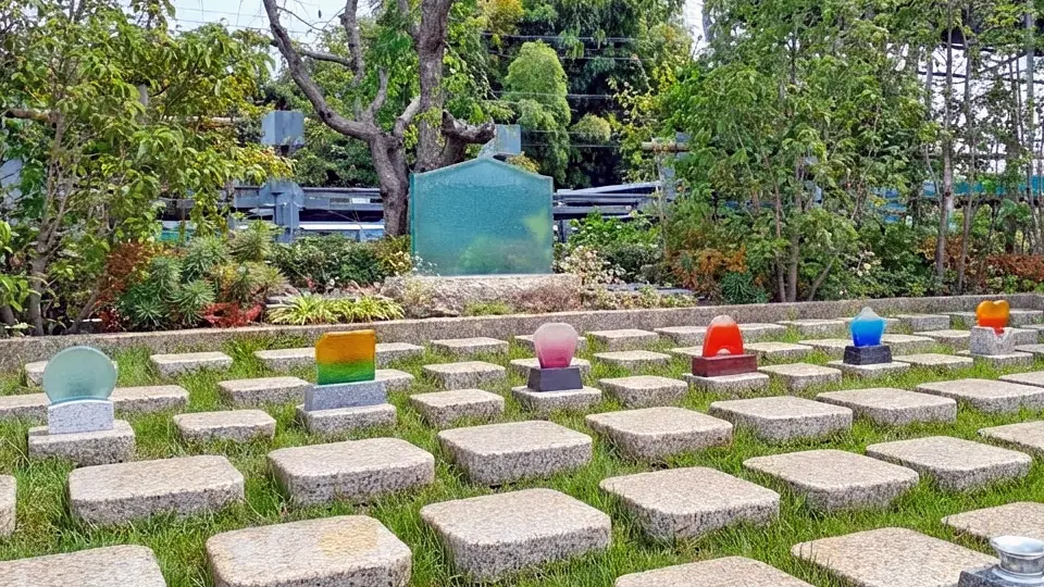 樹木葬 光り墓 ルミエール