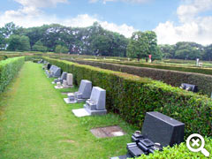 新座市営墓園芝生墓所の写真