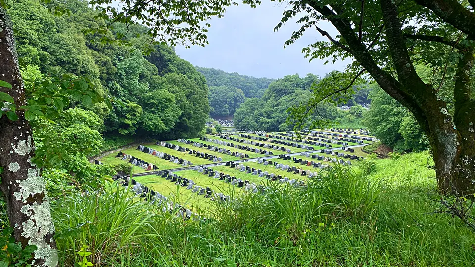 墓域風景